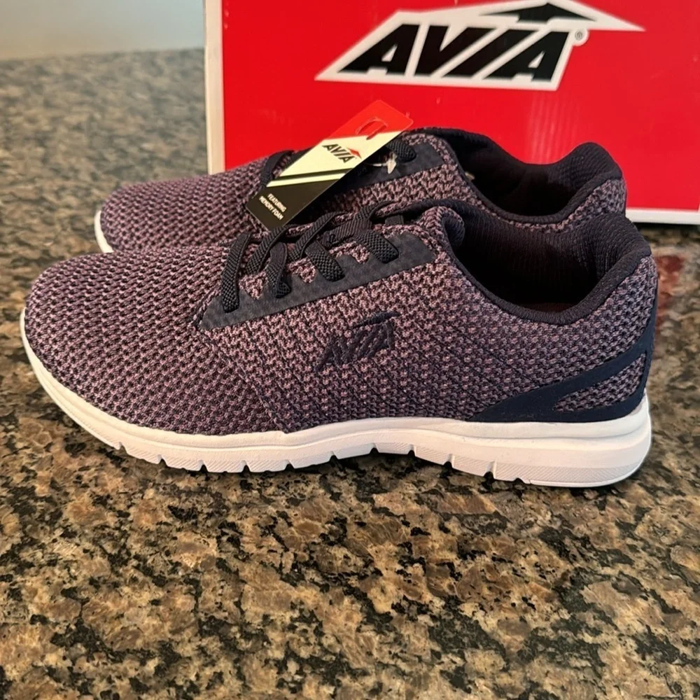 Avia Solstice women’s sneakers NIB 7.5